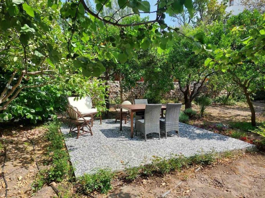 Mel'S Garden House In The Heart Of The City Bodrum Dış mekan fotoğraf